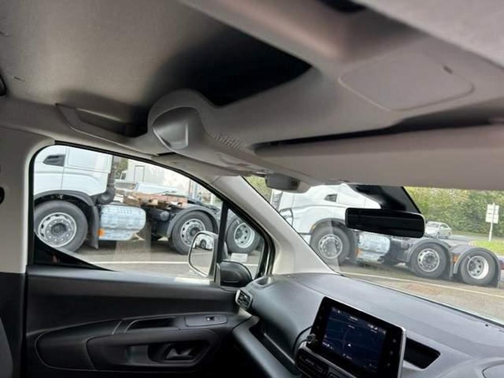 Fiat E-Doblo 50kWh Auto SWB 5dr (7.4W OBC) Gallery Image 8