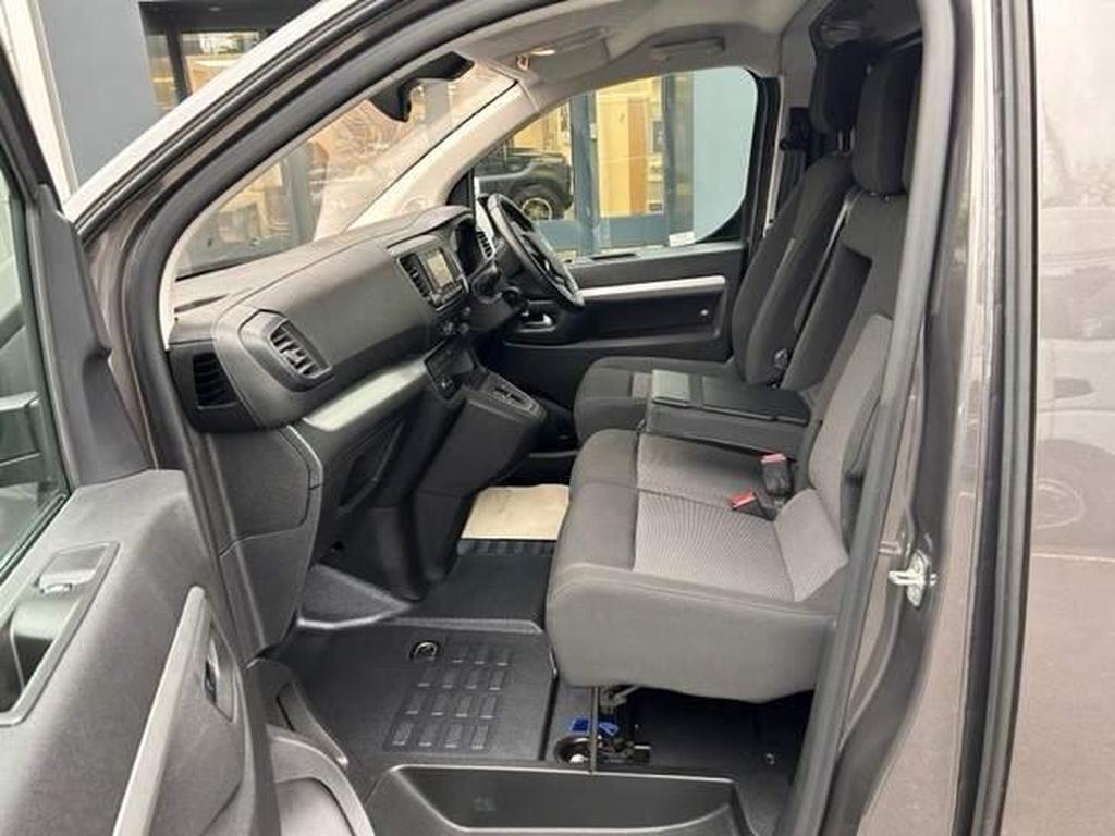 Fiat E-Scudo 75kWh Business Auto SWB 6dr (7kW charger) Gallery Image 10