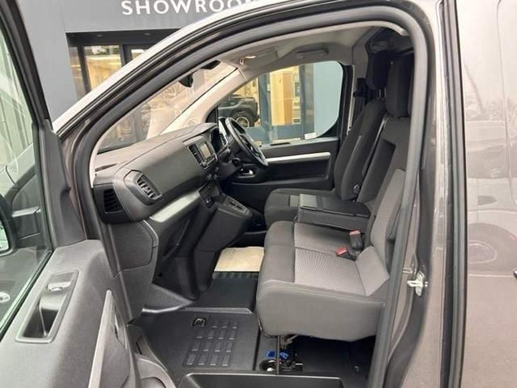 Fiat E-Scudo 75kWh Business Auto SWB 6dr (7kW charger) Gallery Image 11