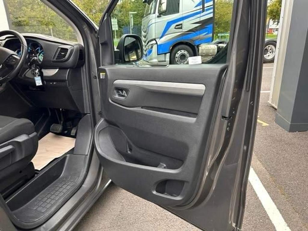 Fiat E-Scudo 75kWh Business Auto SWB 6dr (7kW charger) Gallery Image 16