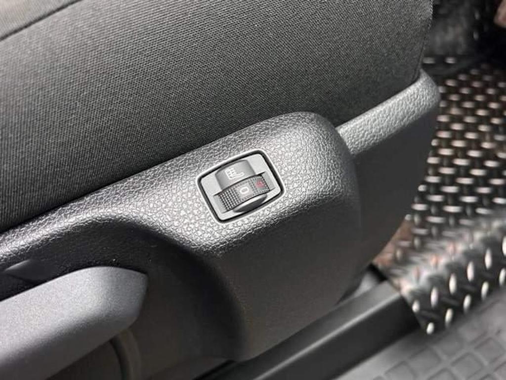 Fiat E-Scudo 75kWh Crew Van Auto SWB 6dr 11kW Charger Gallery Image 6