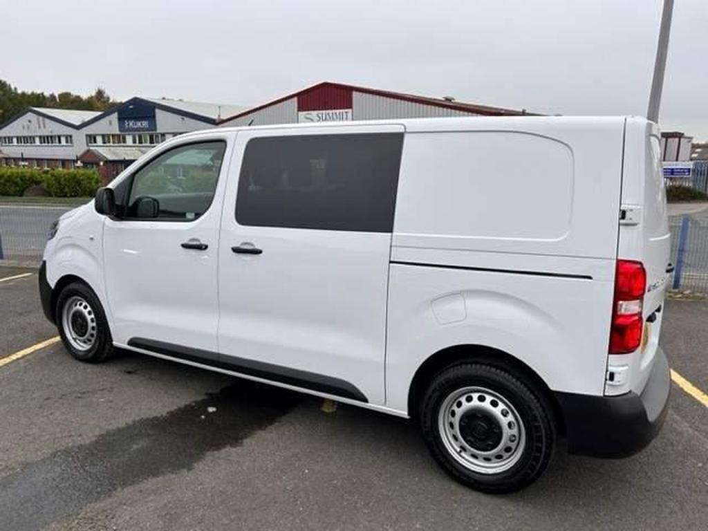 Fiat E-Scudo 75kWh Crew Van Auto SWB 6dr 11kW Charger Gallery Image 10