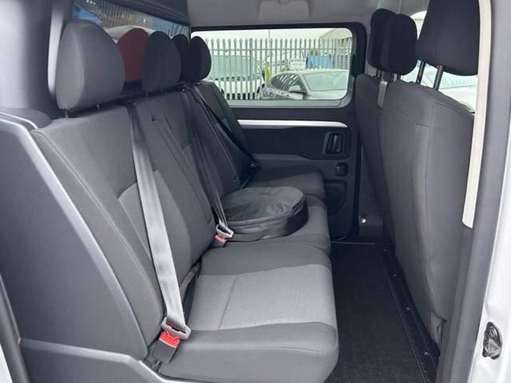 Fiat E-Scudo 75kWh Crew Van Auto SWB 6dr 11kW Charger Gallery Image 8