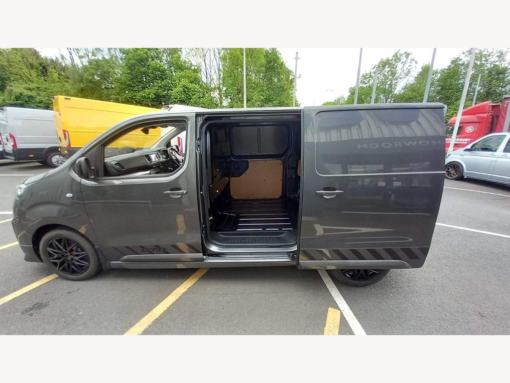 Fiat Scudo 2.0 Blue HDi Onyx SWB Euro 6 Gallery Image 3