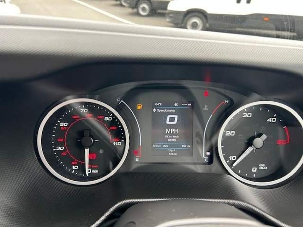 Iveco Daily 2.3D HPI 14V Business 35S 3750 LWB Euro 6 Gallery Image 3