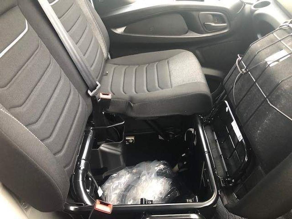 Brand New IVECO Daily 2.3D HPI 14V Business 35C 3450 MWB Euro 6 (ss) 2dr (DRW) Gallery Image 7